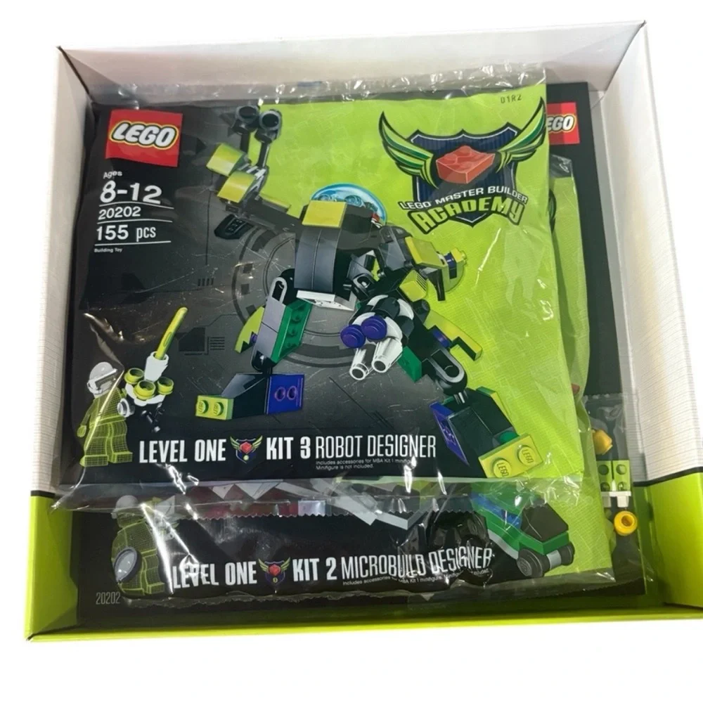 LEGO Master Builder Academy Set #20216 Robot & Micro Designer